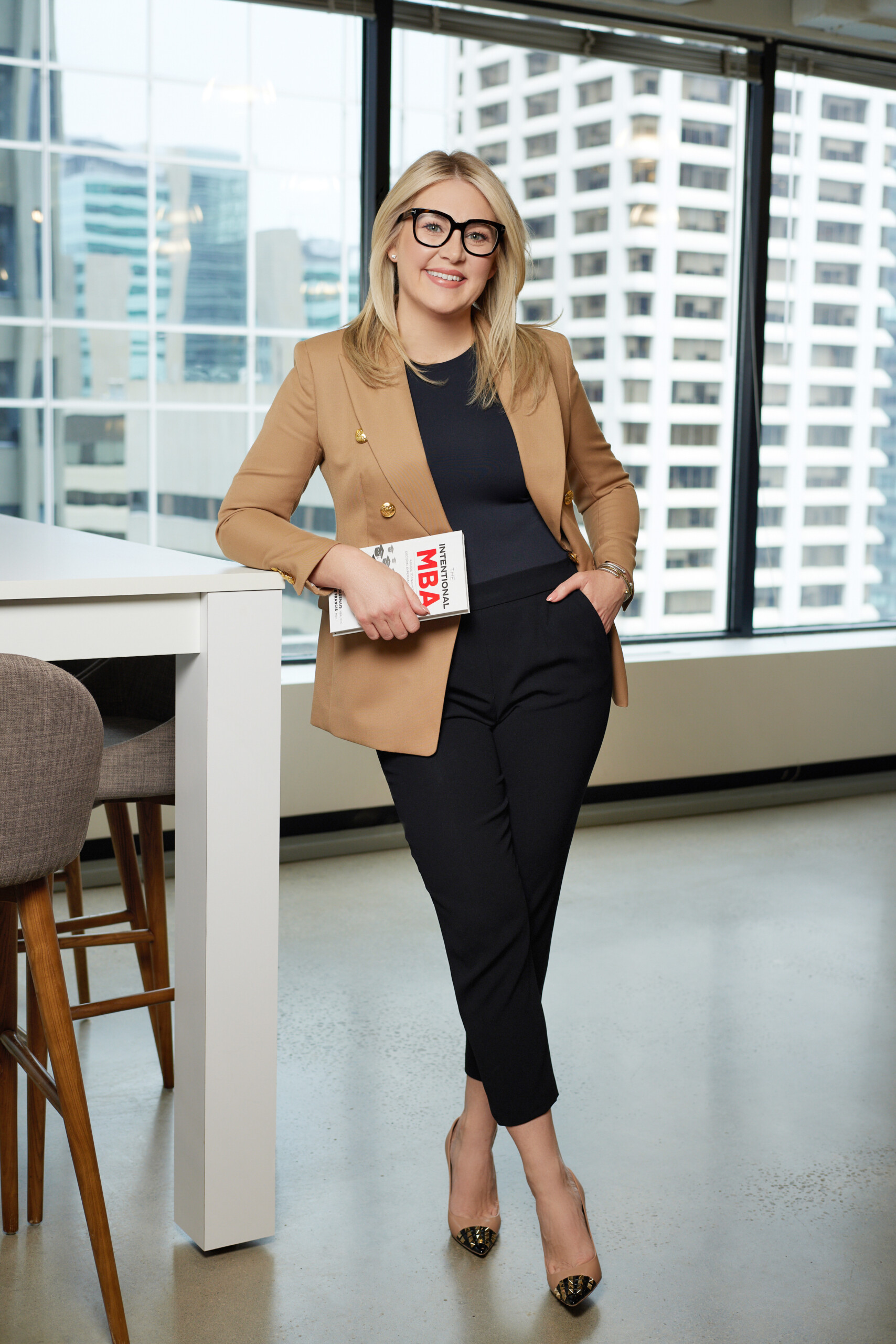 ChristineDagenais_TheBook_May2022_Profile_FINAL 005